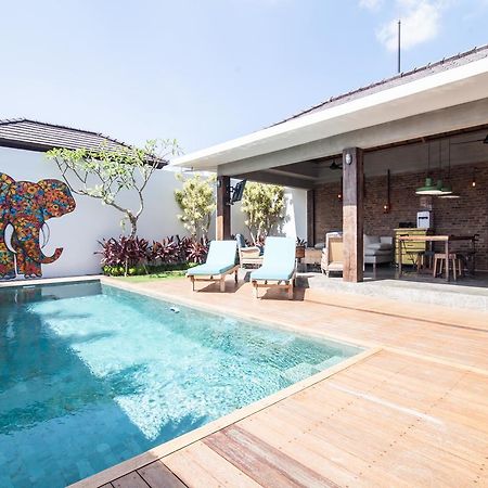 4 Quarters Bali Villas Dalung  Exterior photo